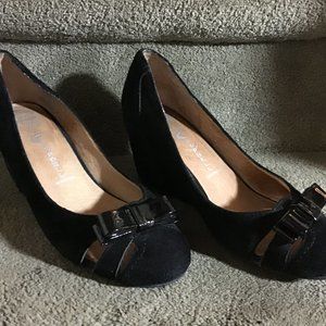 Jeffrey Cambell black heels